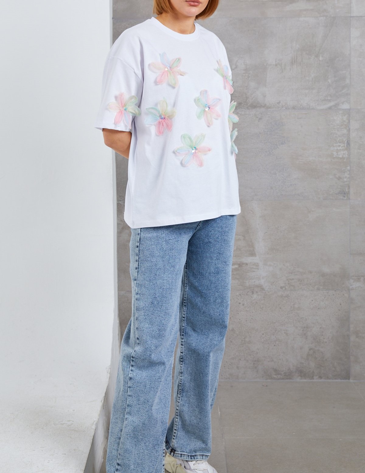 Çiçekli T-Shirt - Görsel 10